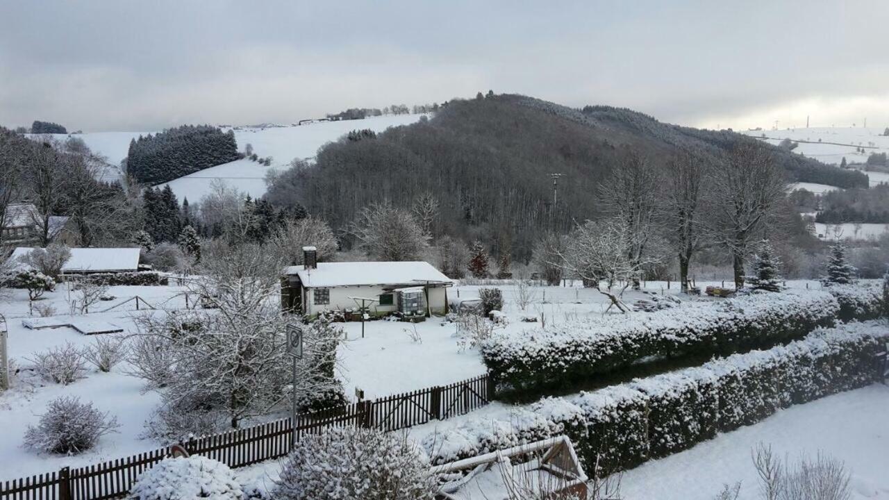 Zur Schoenen Aussicht Hellenthal Kültér fotó